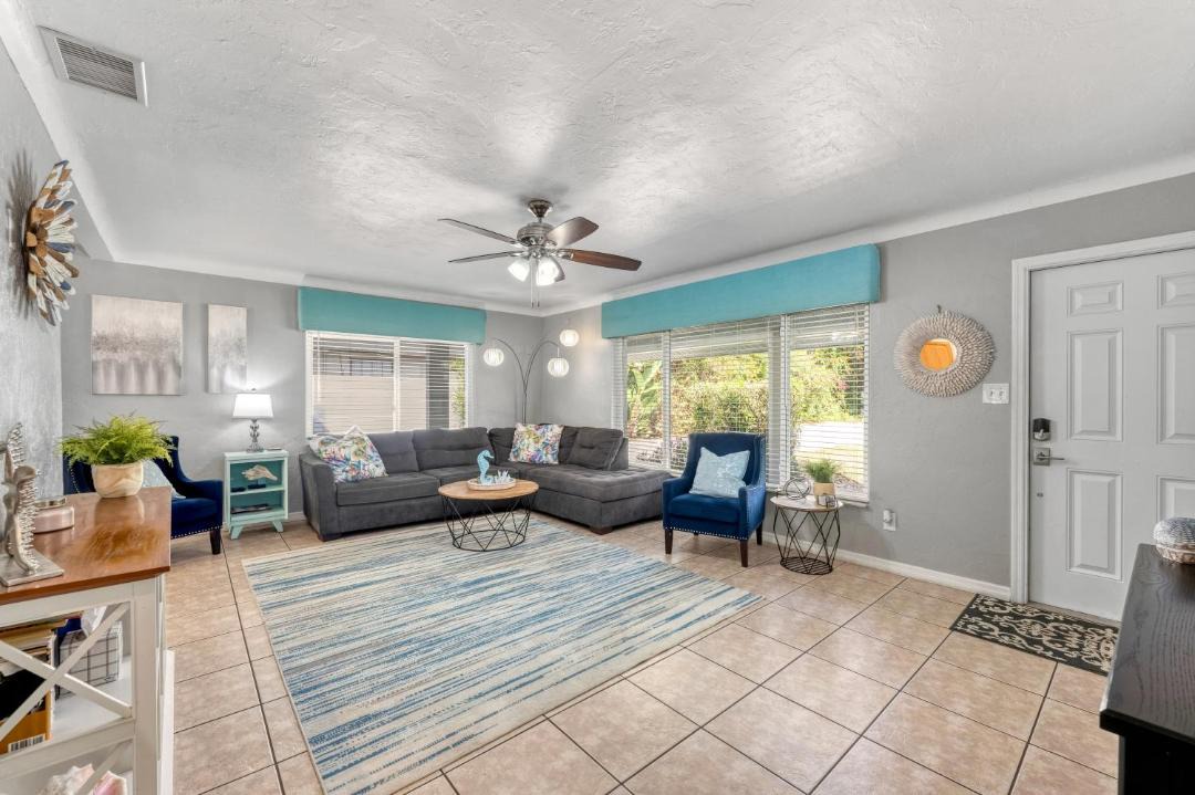 Photo of Others in Gulf Gate Estates