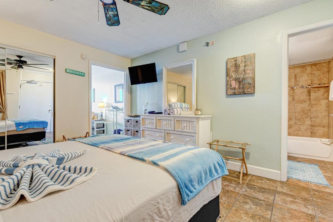 Photo of Bedroom in Lenox Park