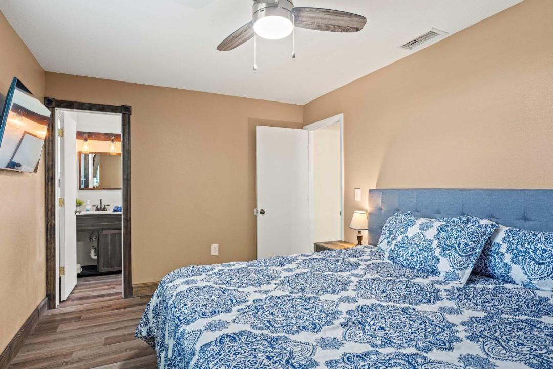 Photo of Bedroom in Memphis