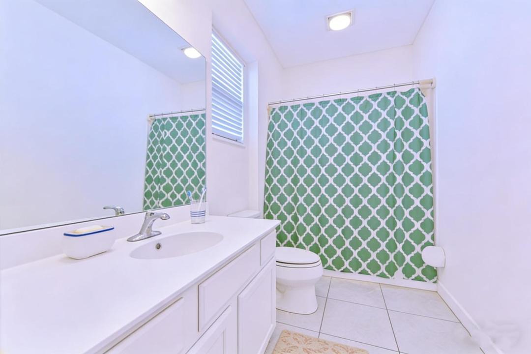 Photo of Bathroom in Loughman