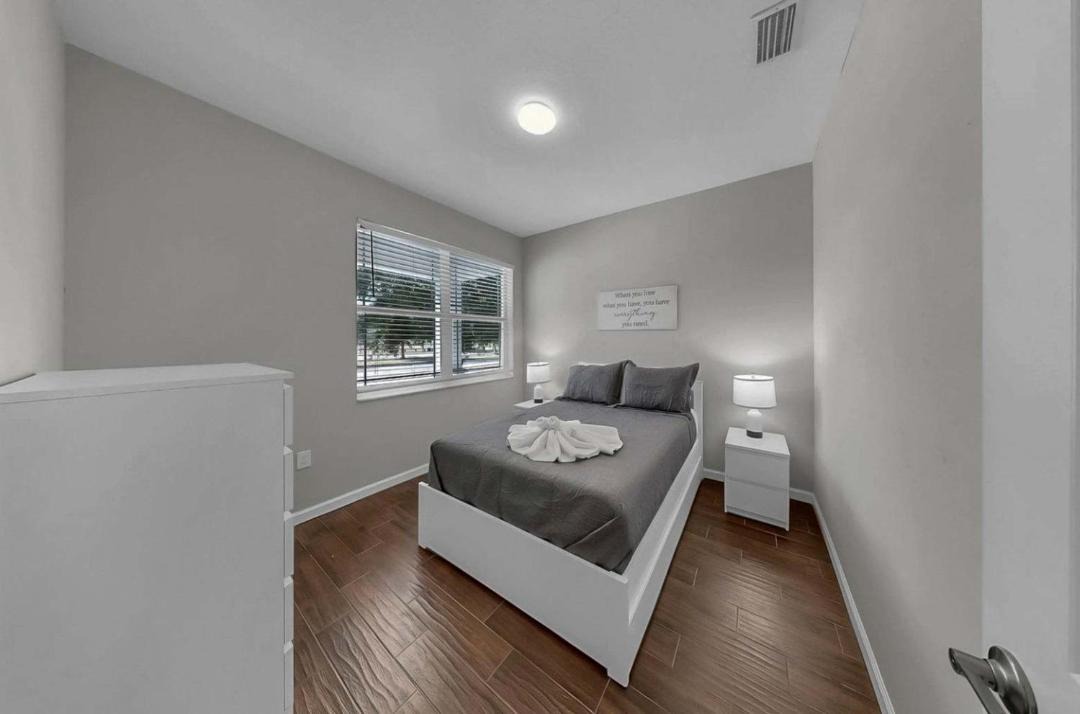 Photo of Bedroom in East Tampa