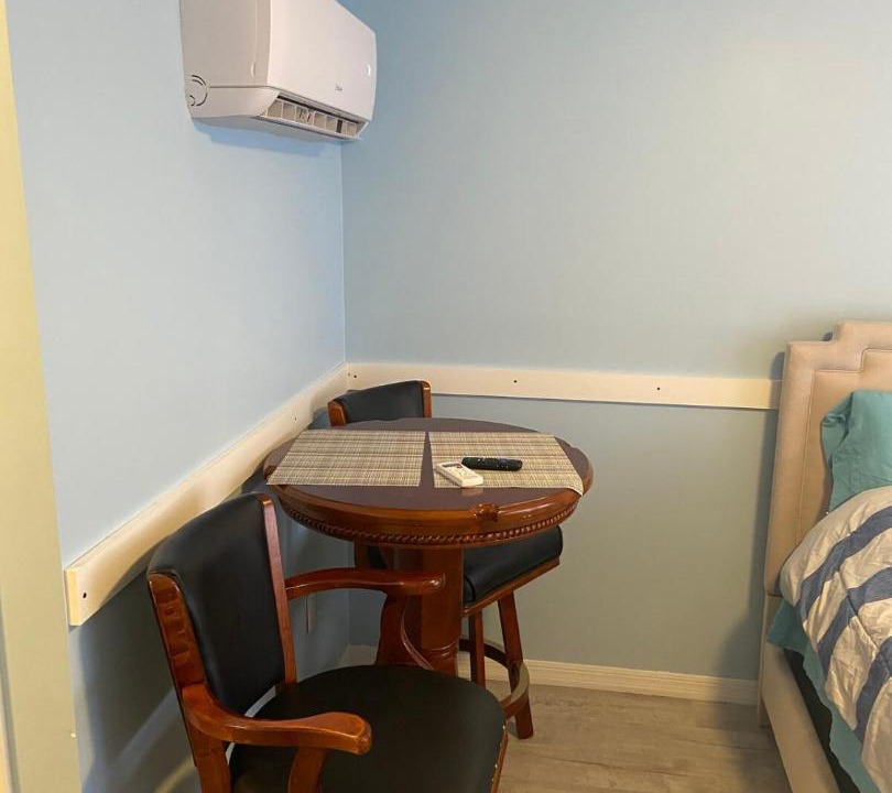 Photo of Bedroom in Trailer Estates