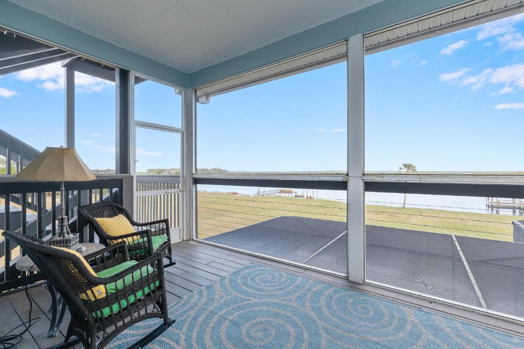 Photo of Patio Balcony in Edgewater