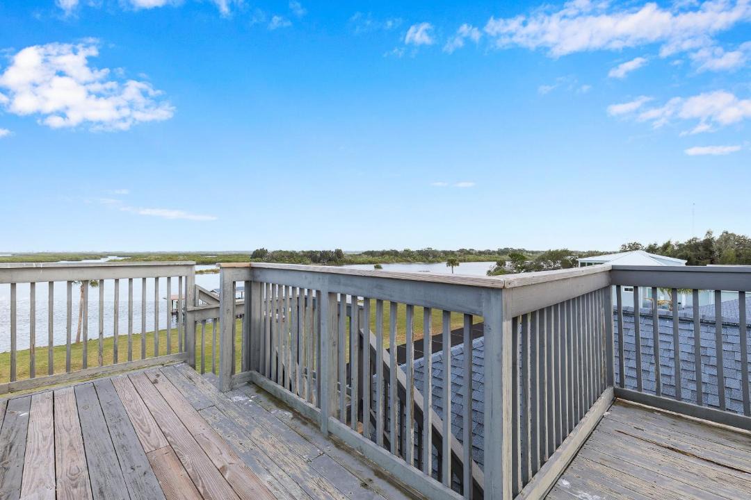 Photo of Patio Balcony in Edgewater