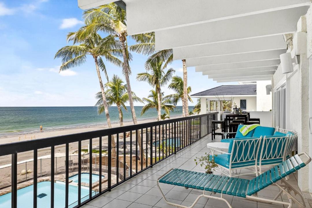 Photo of Patio Balcony in Redington Beach