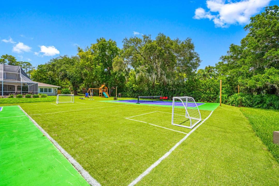 Photo of Others in Lake Magdalene