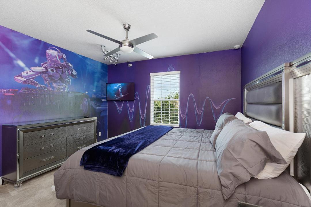 Photo of Bedroom in Loughman