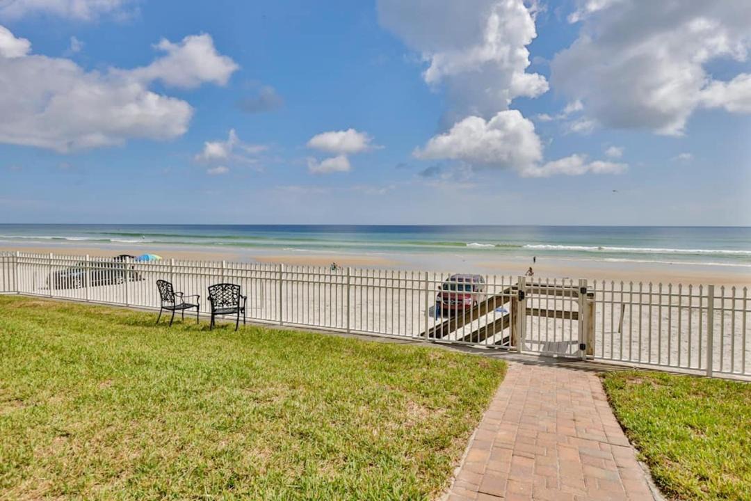 Photo of Others in New Smyrna Beach