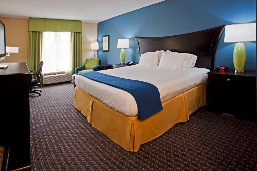 Photo of Bedroom in Largo