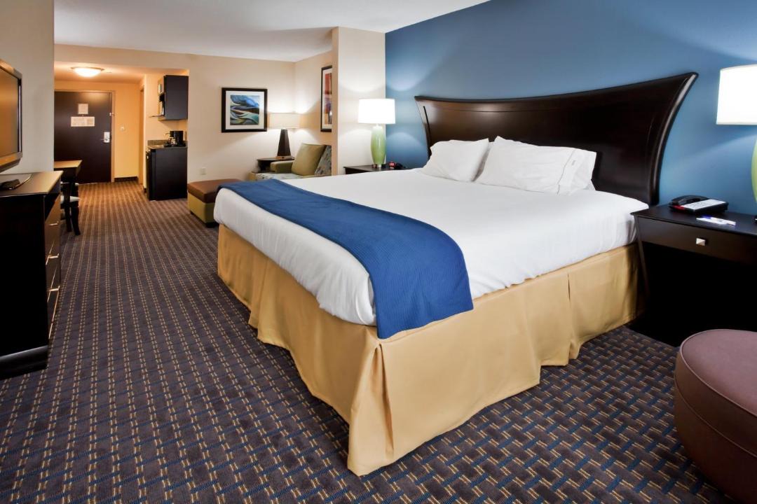 Photo of Bedroom in Largo