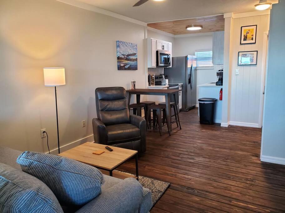 Photo of Livingroom in Tavares