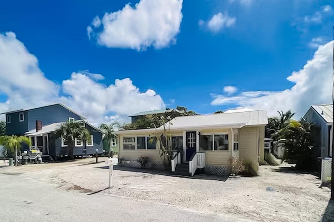 Photo of Buildings in Bradenton Beach
