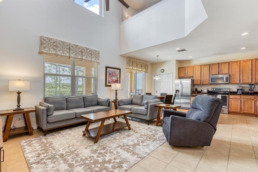 Photo of Livingroom in Loughman