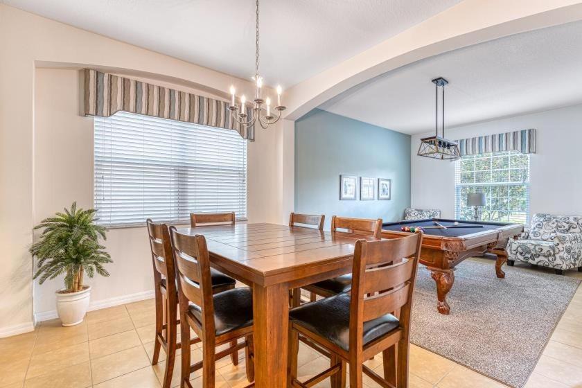 Photo of Livingroom in Loughman