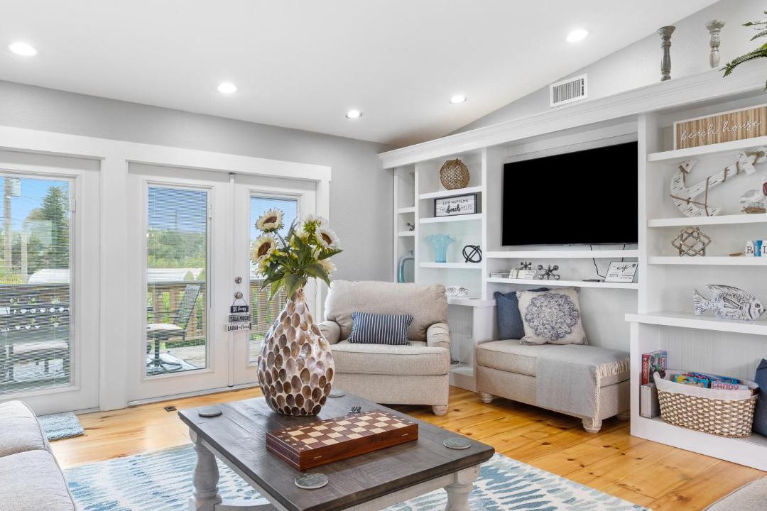 Photo of Livingroom in Memphis