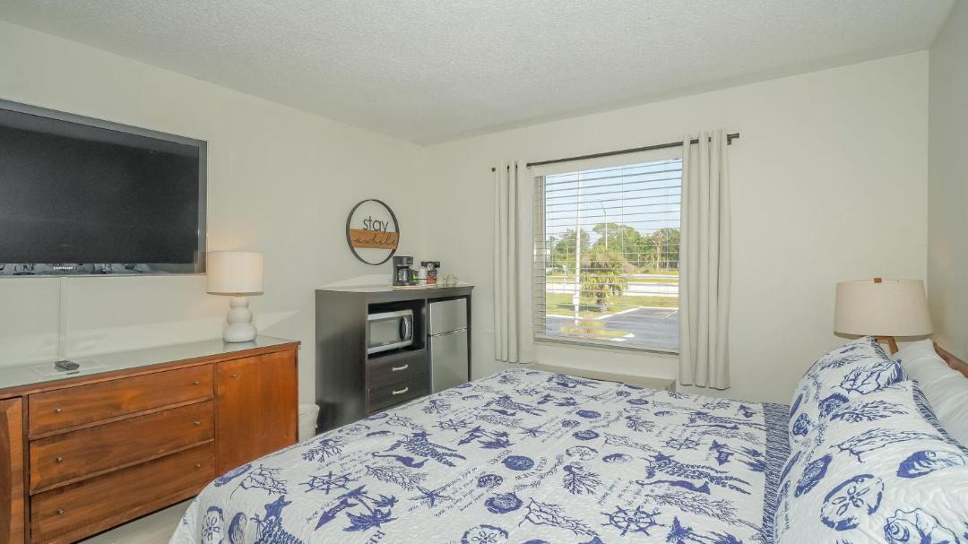 Photo of Bedroom in Trailer Estates
