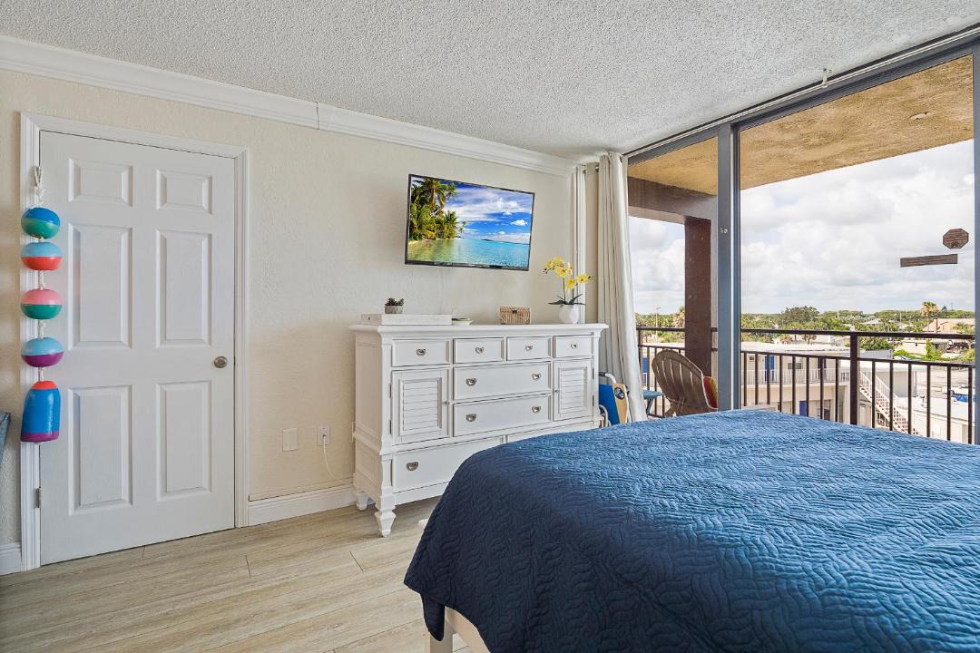 Photo of Bedroom in Daytona Beach Shores