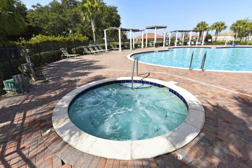 Photo of Outdoor in Buena Ventura Lakes
