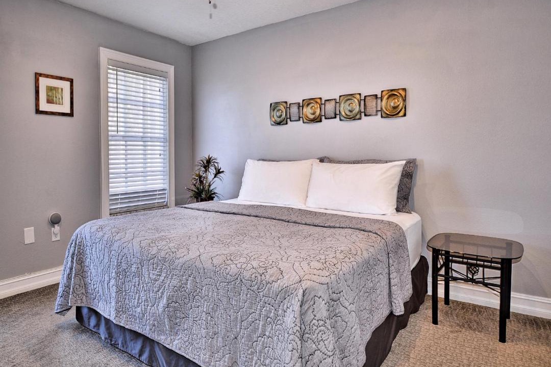 Photo of Bedroom in Island Estate