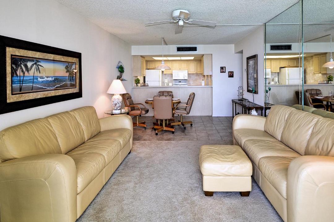 Photo of Livingroom in Clearwater Beach