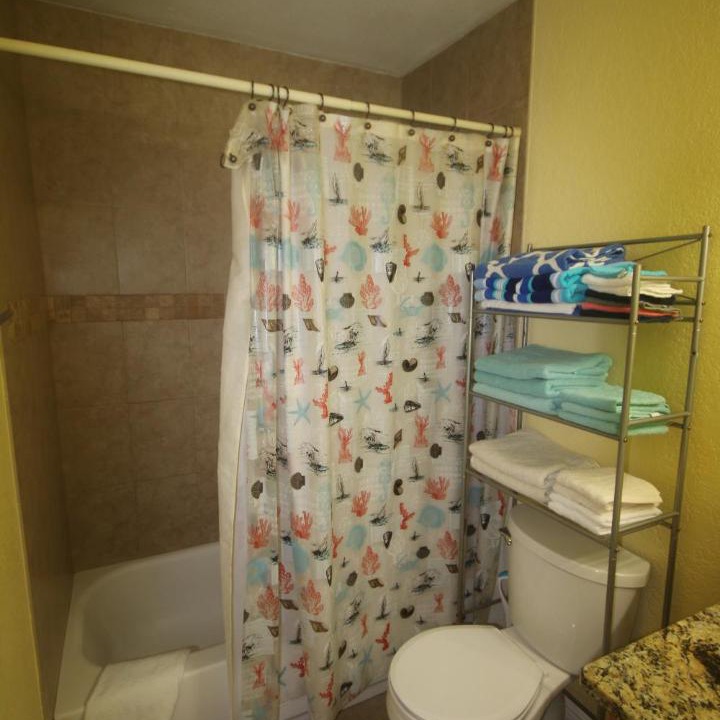 Photo of Bathroom in Gulf Gate Estates