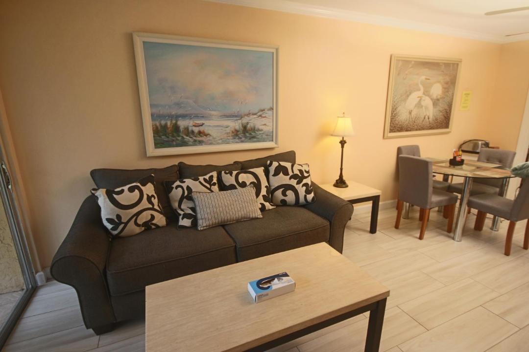 Photo of Others in Gulf Gate Estates