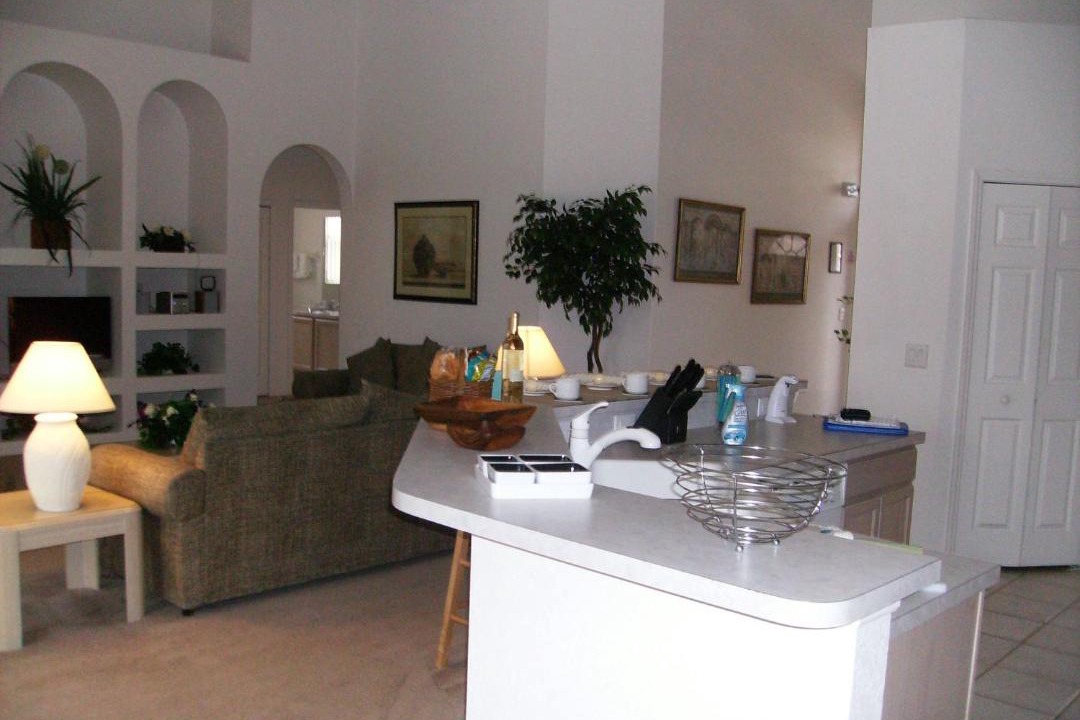 Photo of Livingroom in Four Corners