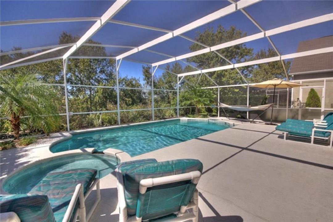 Photo of Outdoor in Weston Hills