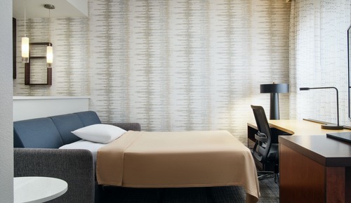 Suite, 1 Bedroom (Mobility/Hearing Accessible, Tub)