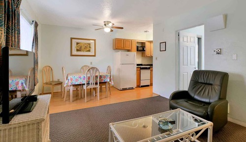 Deluxe Suite, 2 Double Beds, Courtyard Area