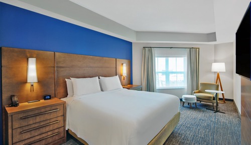 Suite, 1 King Bed