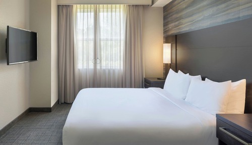 Suite, 1 Bedroom, Smoking
