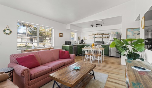 House, 2 Bedrooms
