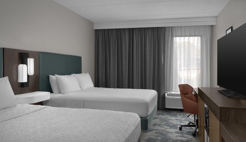Room, 2 Queen Beds, Non Smoking