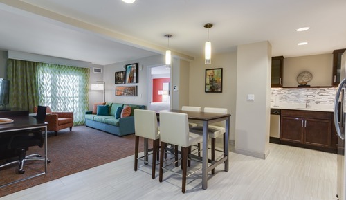 Studio Suite, 1 King Bed (Hearing Accessible)