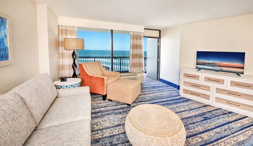 Standard Room, 1 King Bed with Sofa bed, Kitchen, Partial Ocean View