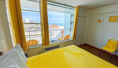 Studio with Balcony