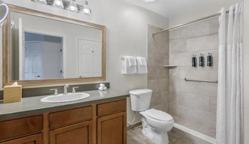 One-Bedroom Suite Plus with Golf Course View