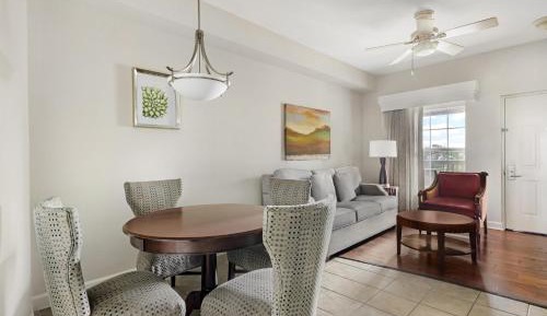 One-Bedroom Suite Plus with Sofa Bed