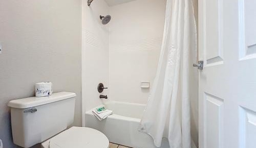 Double Room with Two Double Beds - Non-Smoking