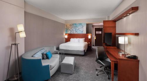 Studio with King Bed and Sofa Bed