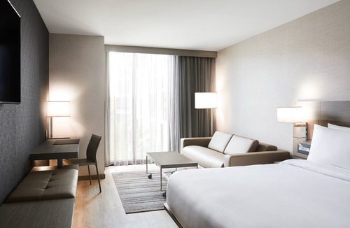 Carver City - Lincoln Gardens Hotel | AC Hotel by Marriott Tampa Airport