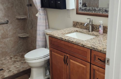 Lecanto House | Quiet 1 bedroom close to everything but off the main road. Pet friendly.
