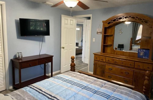 Lakewood Villas House | Minutes to Downtown & Beaches, Fully stocked with everything you could need!