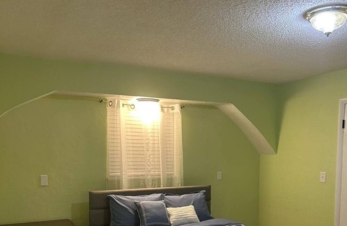 Holly Hill House | Terrific 3-bedroom house in Daytona Beach