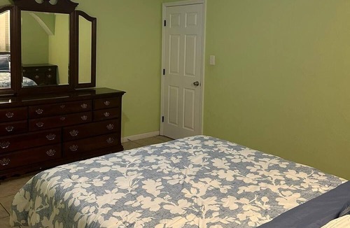 Holly Hill House | Terrific 3-bedroom house in Daytona Beach