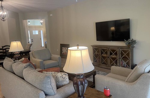 Wildwood House | Burgess - Nature View Pool Home in Centrally Located Village of Richmond