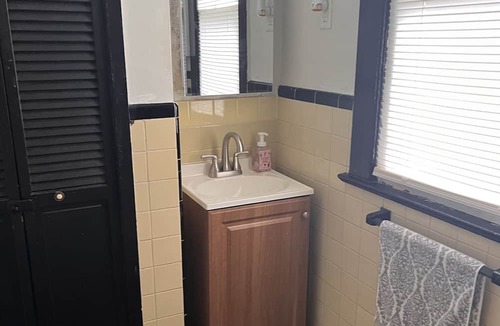 Holly Hill Cottage | Marvelous!! In front of the river, beautiful sunrises, 5 minutes Daytona Beach