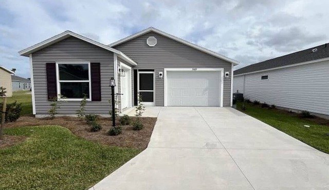 Pools, Golfs and Many More Amenities to Enjoy The Villages