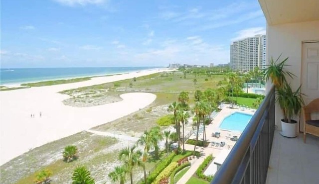 2 Bedroom 728231 by Houzlet
